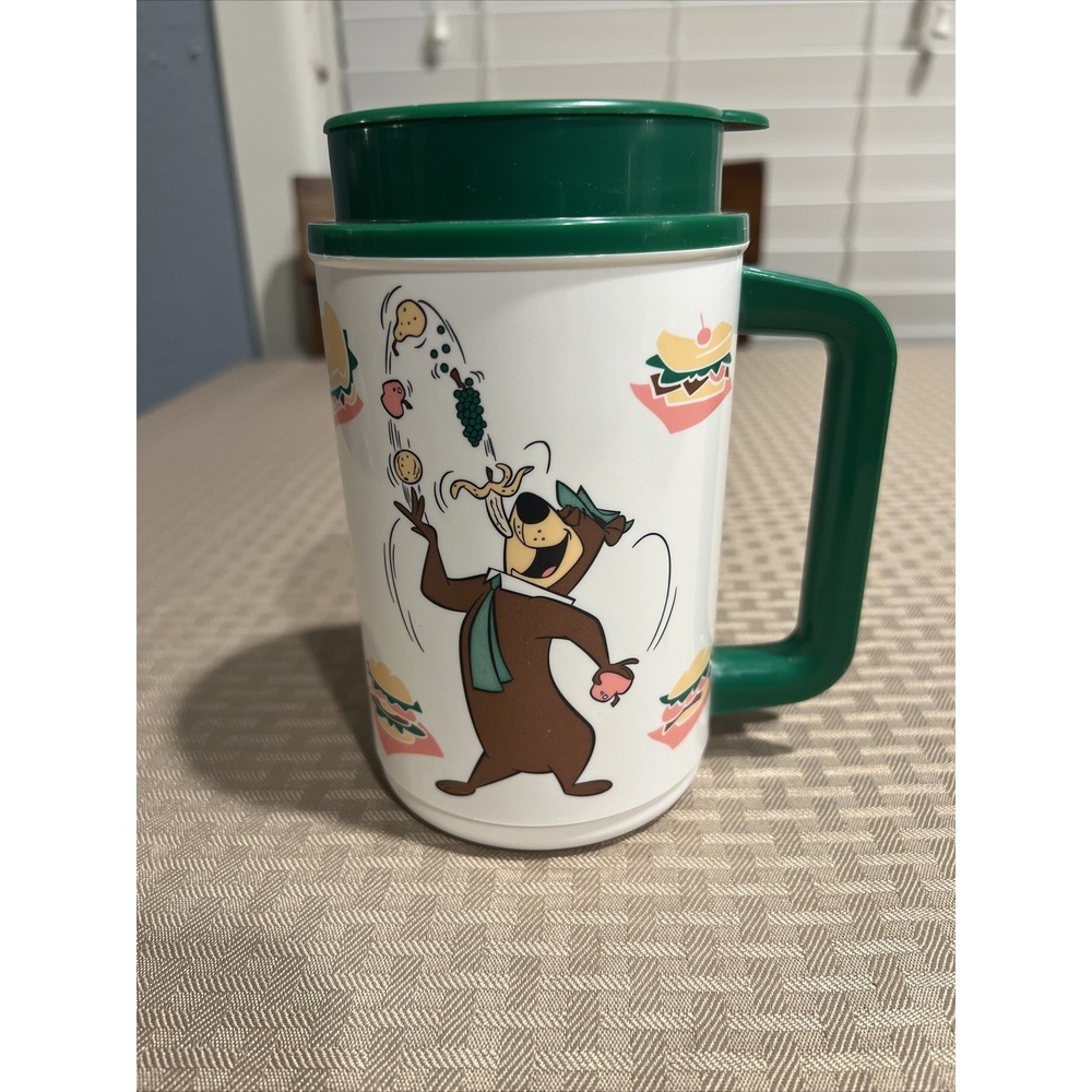 1999 Vintage Hanna Barbers Yogi Pear Plastic Mug With Lid